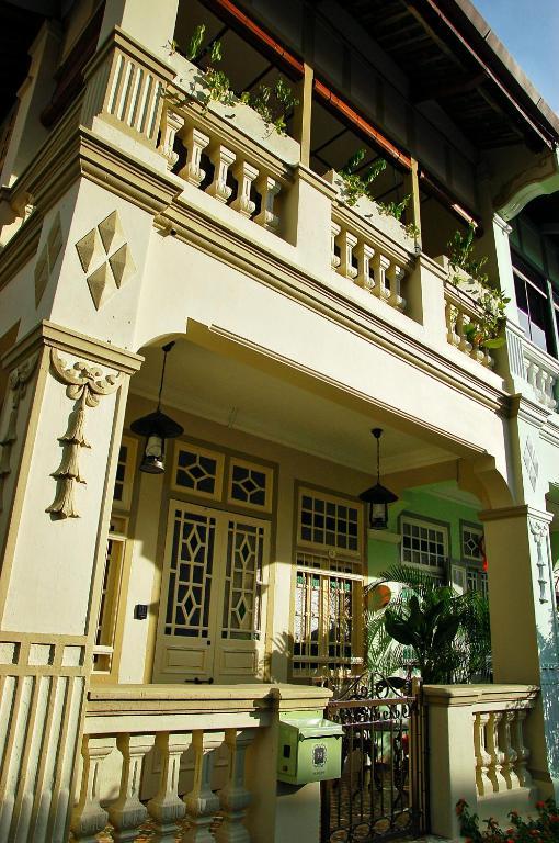 Palanquinn Heritage Suites George Town Kamer foto